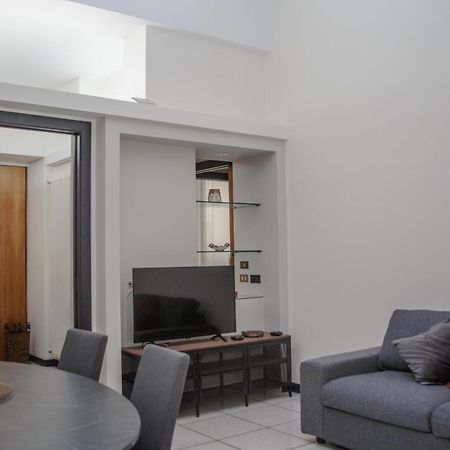 Don Giovanni A Toledo Apartment เนเปิลส์ ภายนอก รูปภาพ