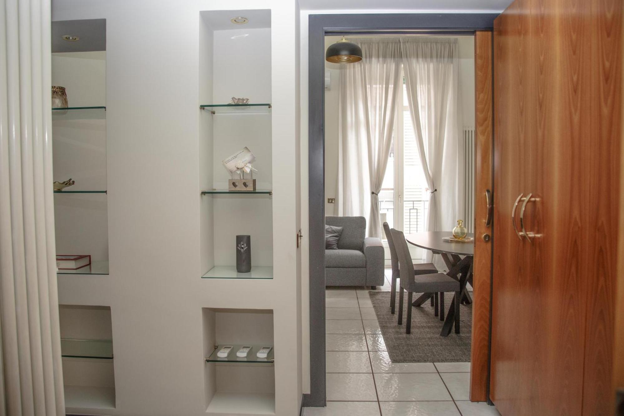 Don Giovanni A Toledo Apartment เนเปิลส์ ภายนอก รูปภาพ